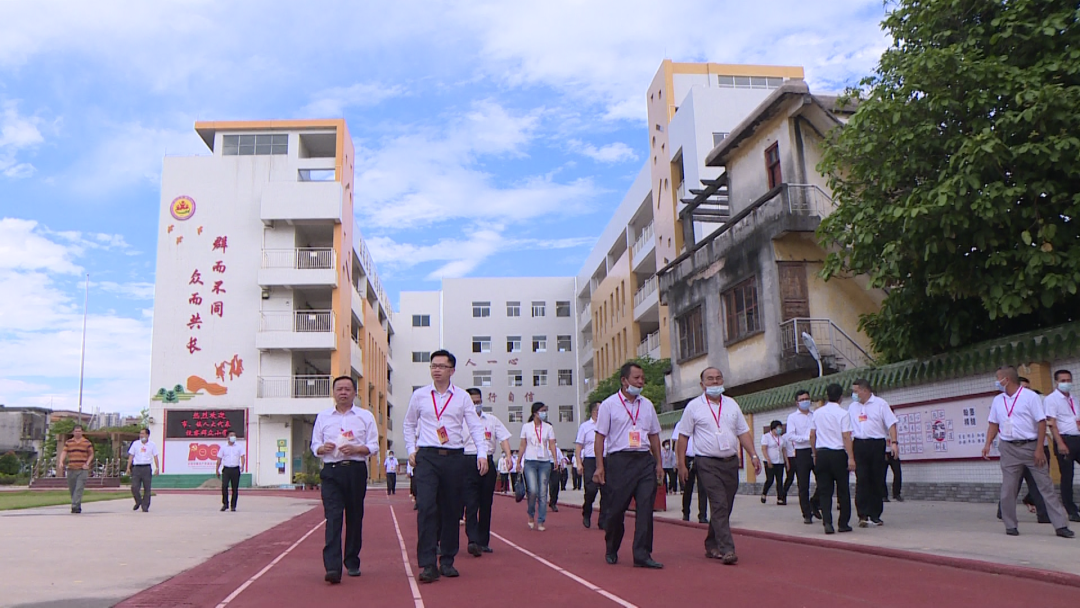 中山市港口镇大南中学图片